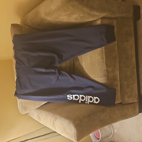 Adidas sweatpants - Picture 4 of 6